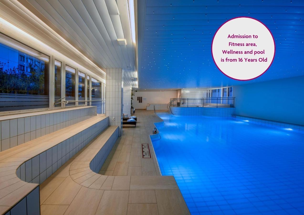 Hotel Crowne Plaza Zuerich By Ihg Esterno foto