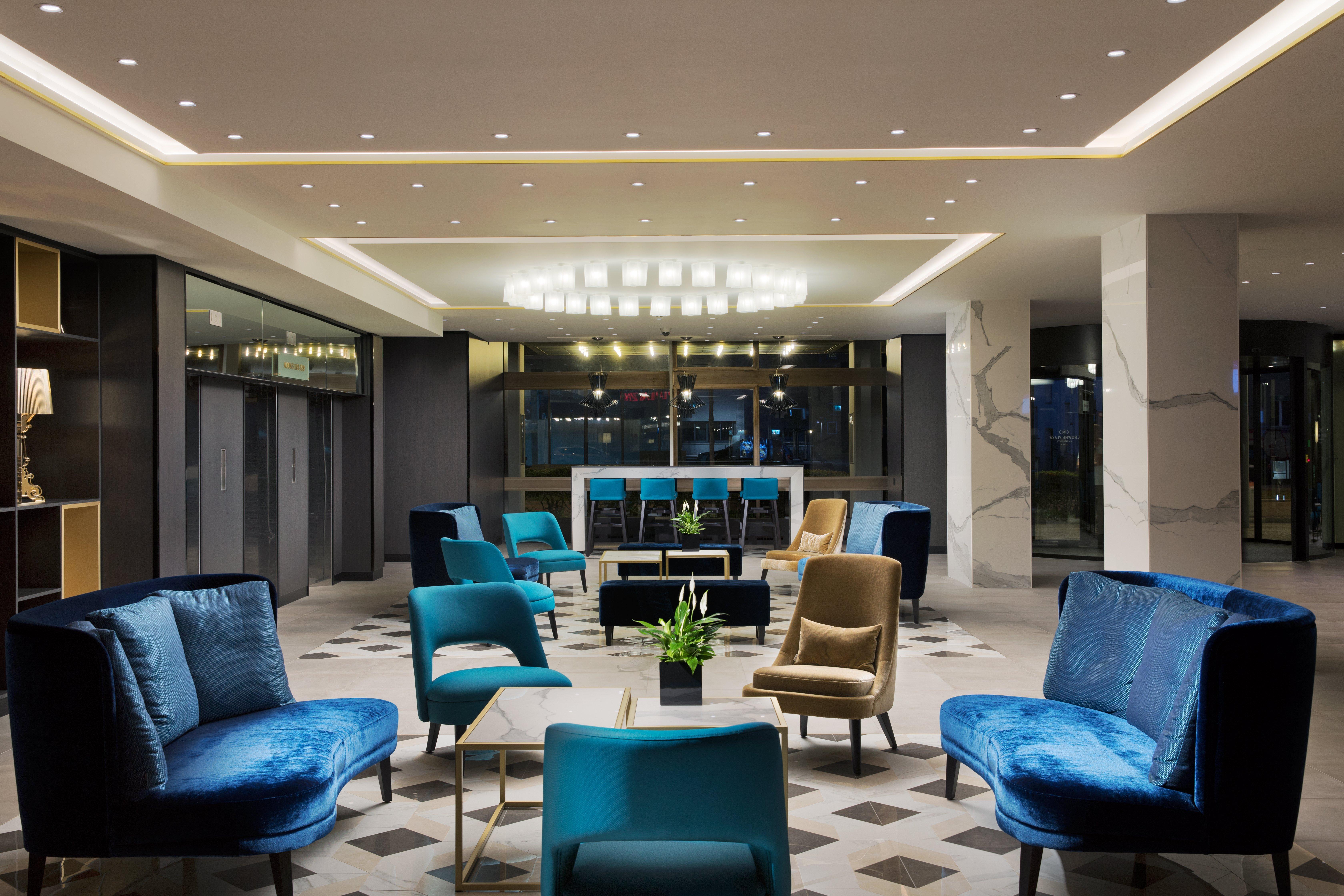 Hotel Crowne Plaza Zuerich By Ihg Esterno foto